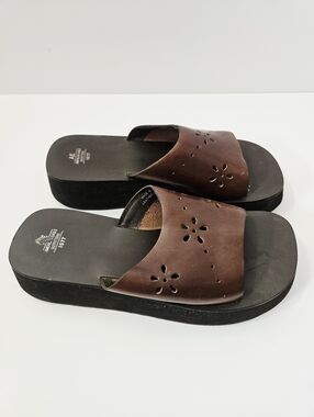 Vintage Y2K Chunky American Eagle Sandals Size 10 Leather Floral Platform